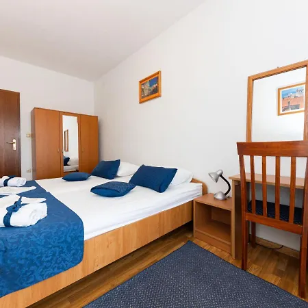 Saba-1 By Interhome Daire Trogir