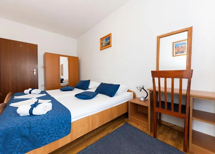 Saba-1 By Interhome アパート トロギール