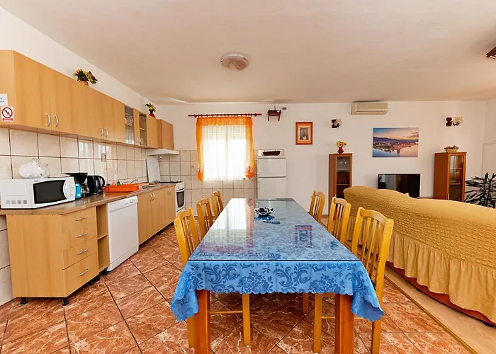 Saba-1 By Interhome アパート トロギール